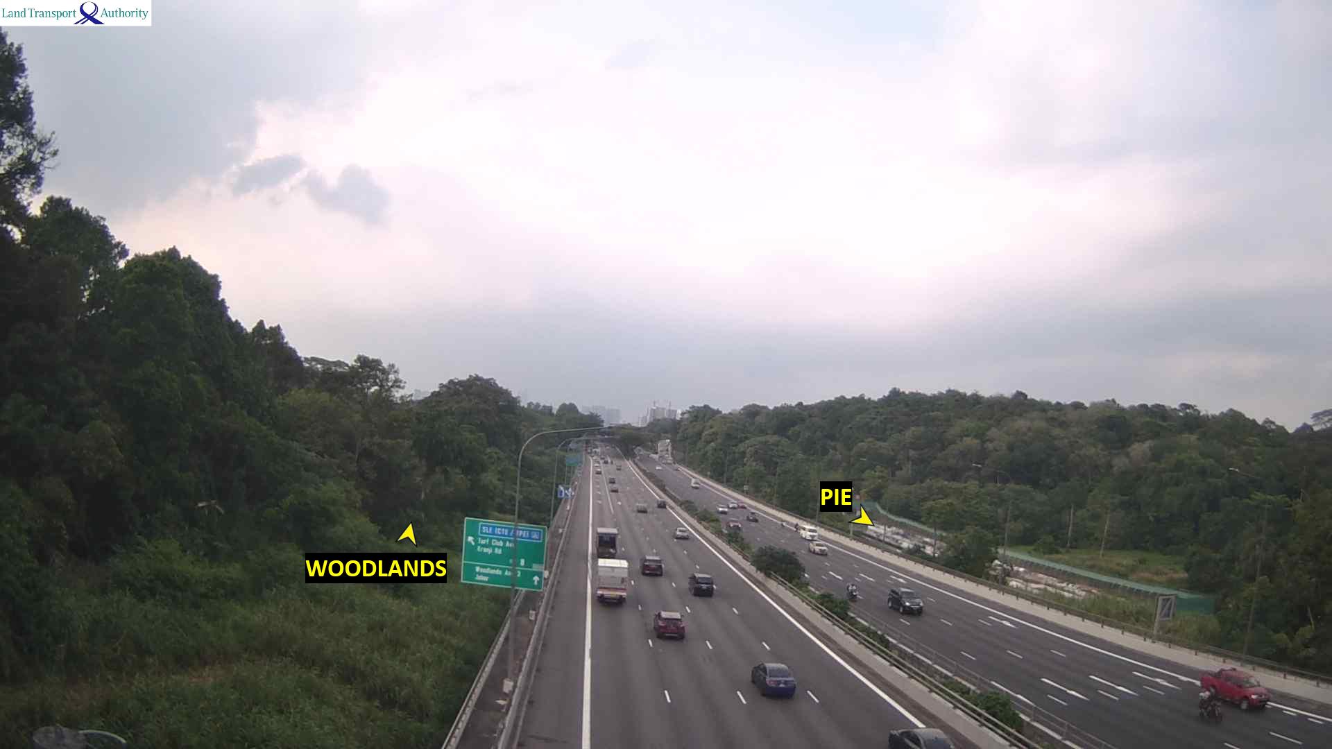 Live Traffic Image of Entrance from Mandai Rd (Towards Checkpoint)