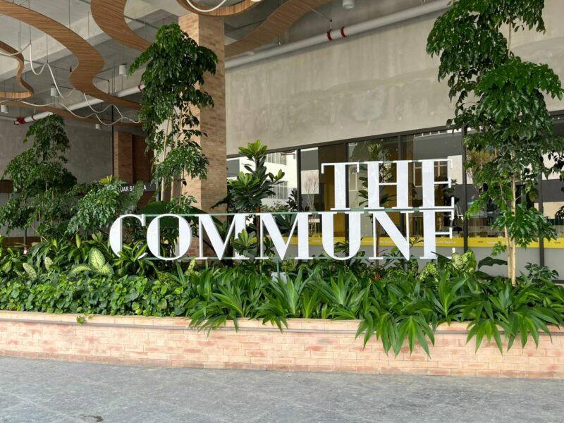 THE COMMUNE Lifestyle Mall